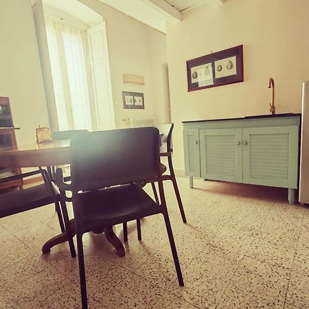 טרני Palazzo Romanelli B&B מראה חיצוני תמונה