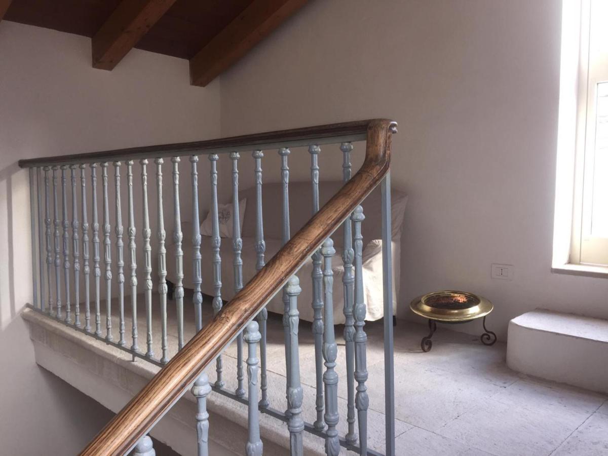 טרני Palazzo Romanelli B&B מראה חיצוני תמונה